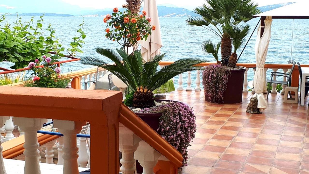 Apartmani Kalinic Бієла Екстер'єр фото