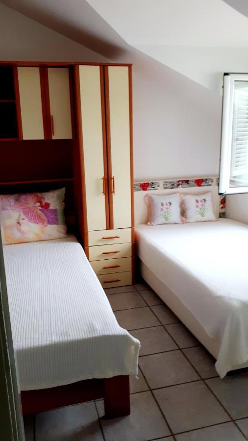 Apartmani Kalinic Бієла Екстер'єр фото