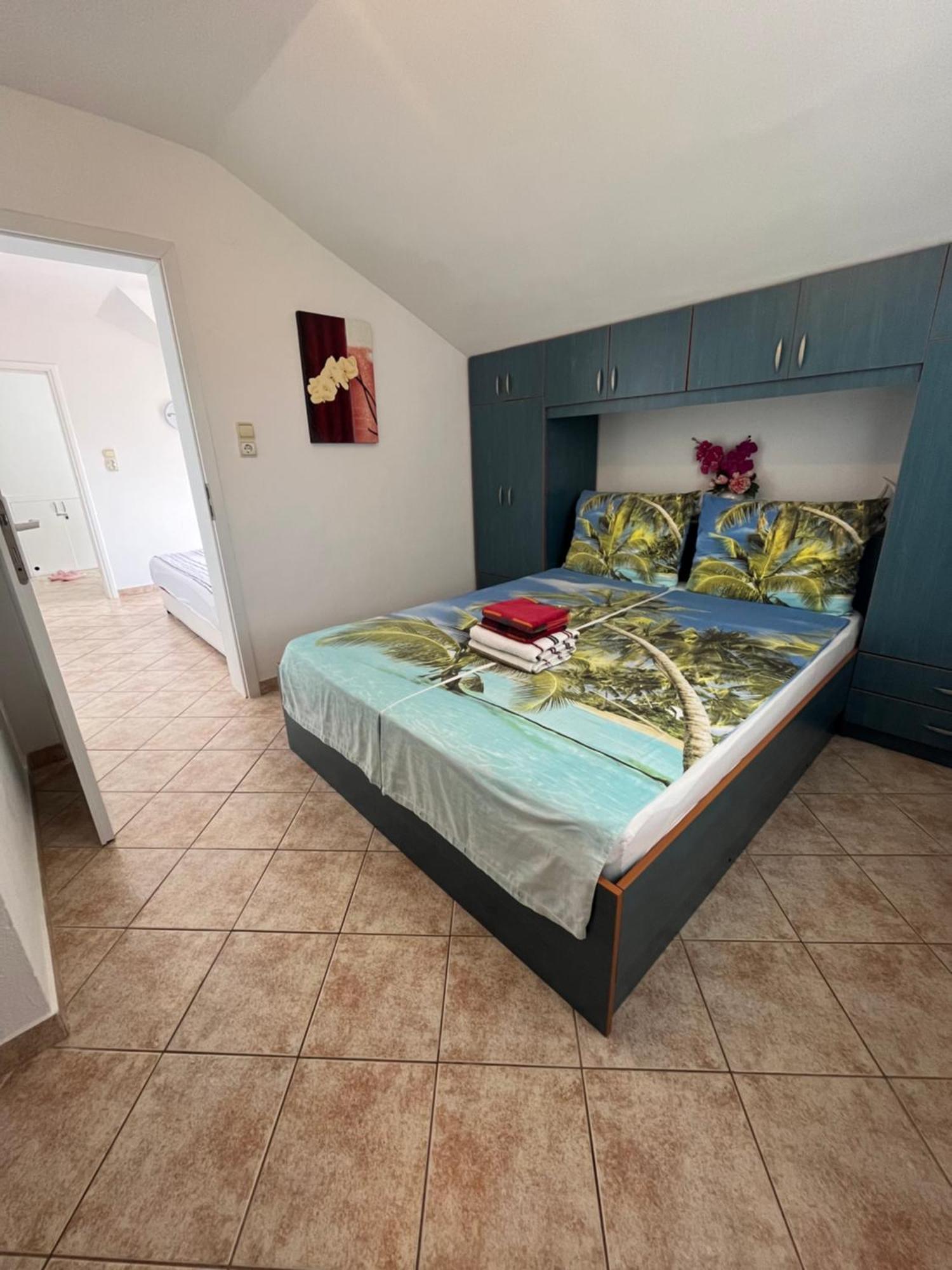 Apartmani Kalinic Бієла Екстер'єр фото