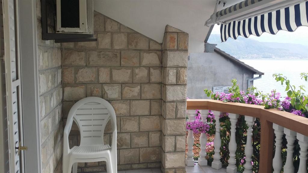 Apartmani Kalinic Бієла Екстер'єр фото